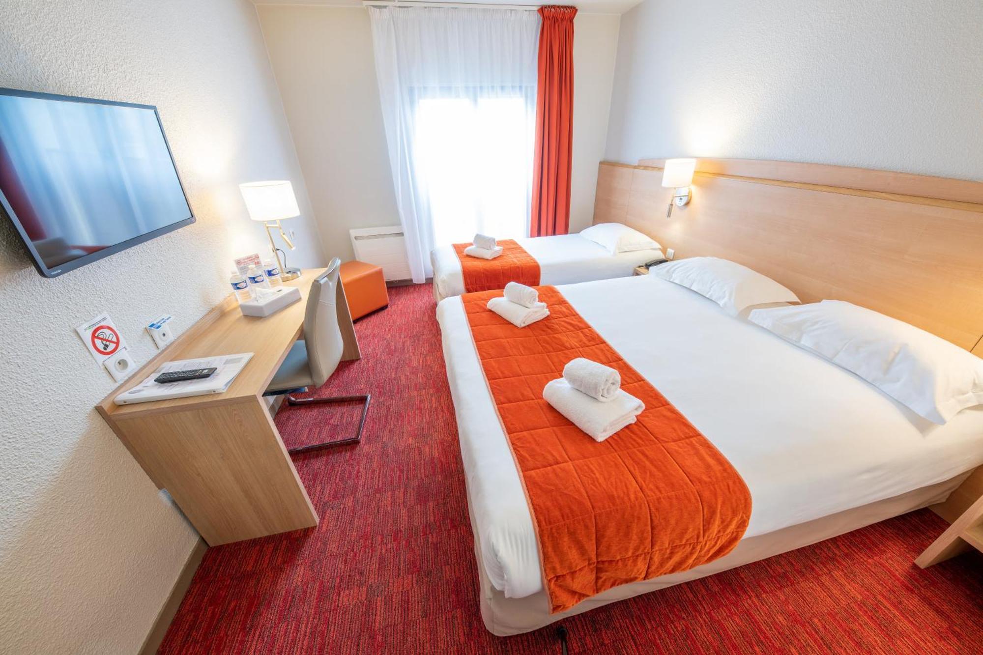 Hotel Saint Laurent Nogent-sur-Seine Habitación foto